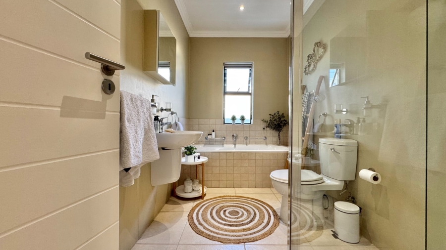 3 Bedroom Property for Sale in Schonenberg Western Cape